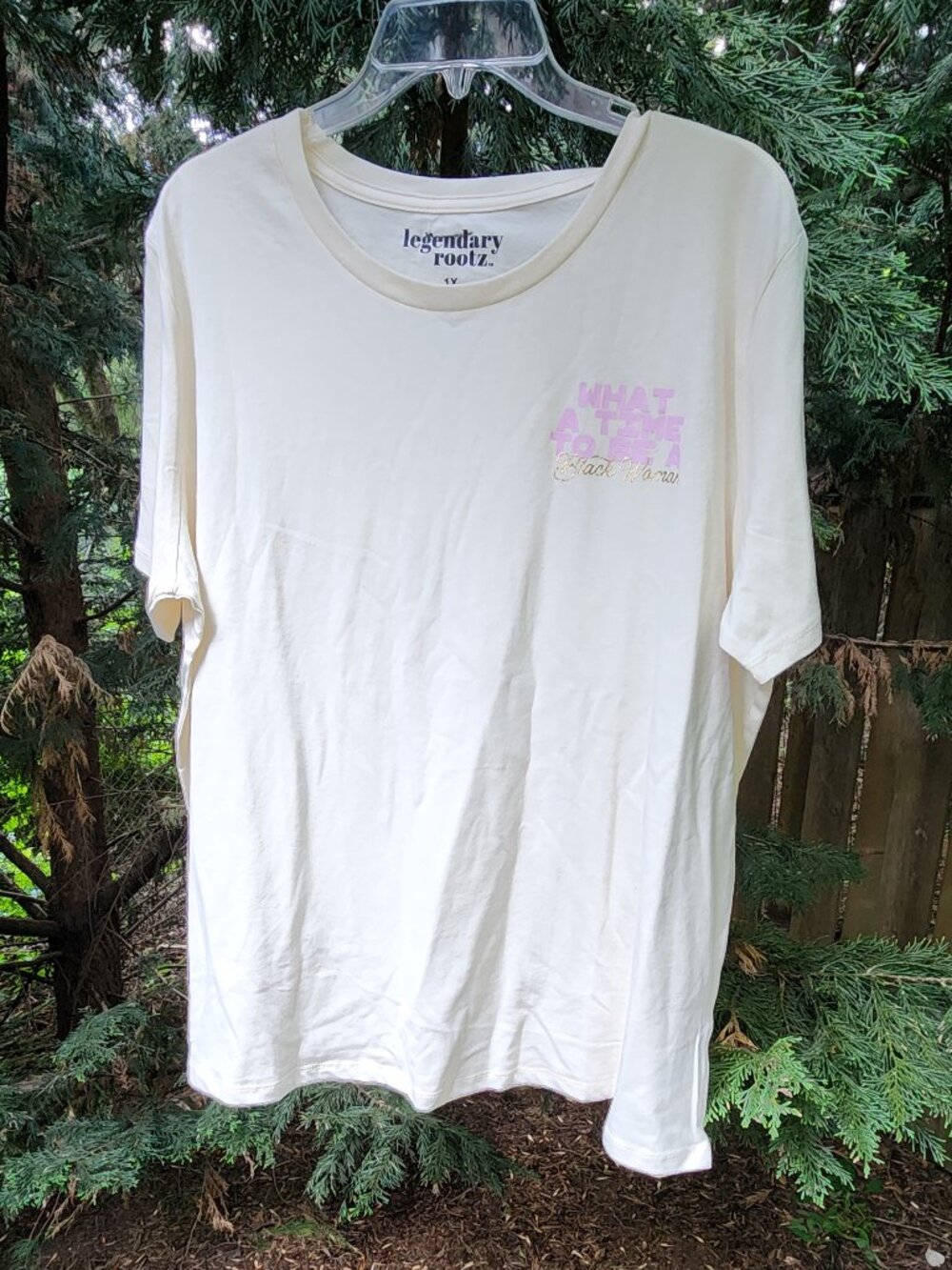 *Free for Black women* with any purchase: Legendary Rootz 1X Tshirt NWT